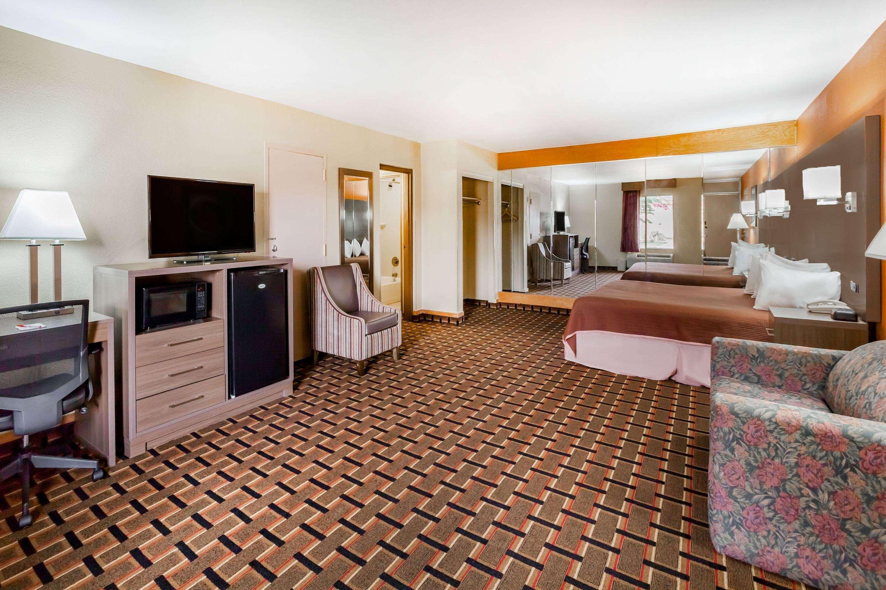 Howard Johnson By Wyndham Conway Esterno foto