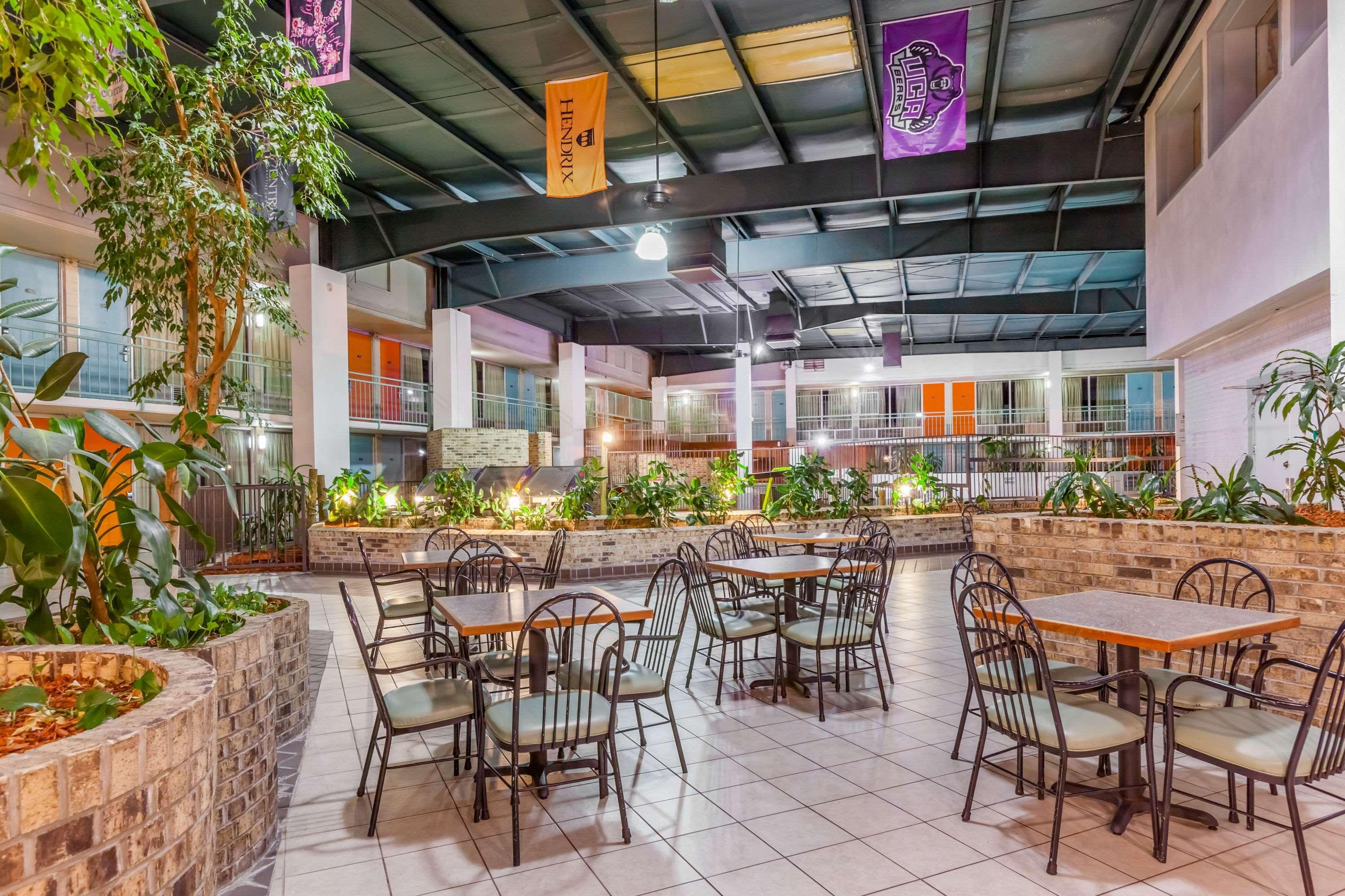 Howard Johnson By Wyndham Conway Esterno foto