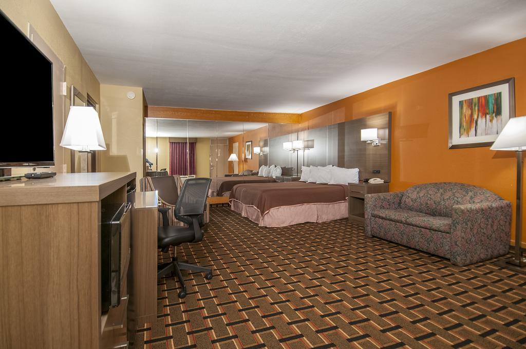 Howard Johnson By Wyndham Conway Esterno foto