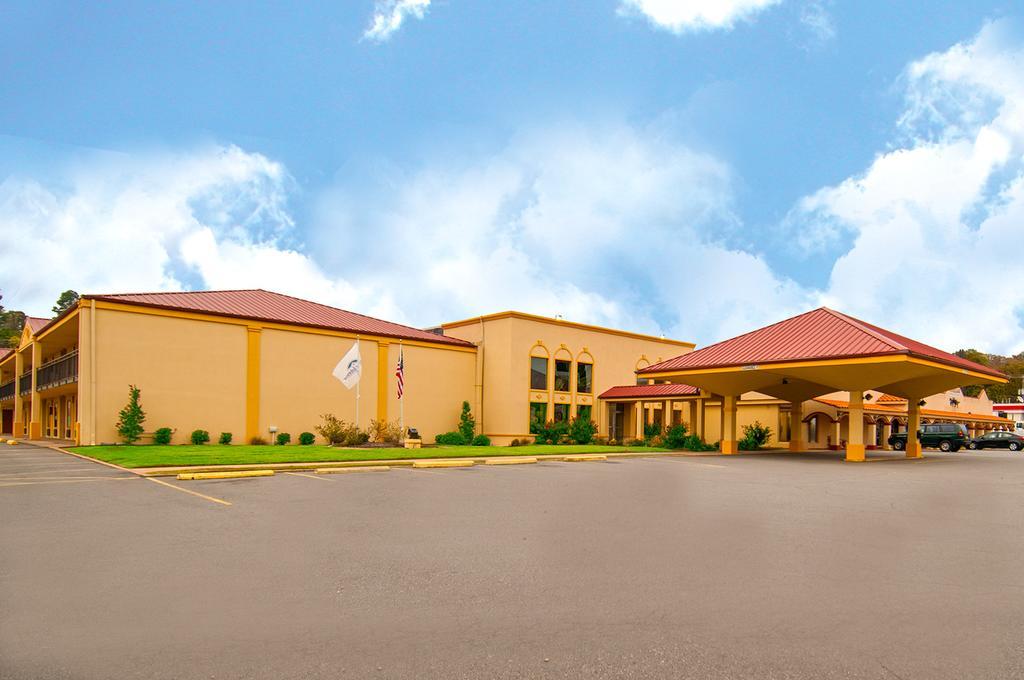 Howard Johnson By Wyndham Conway Esterno foto