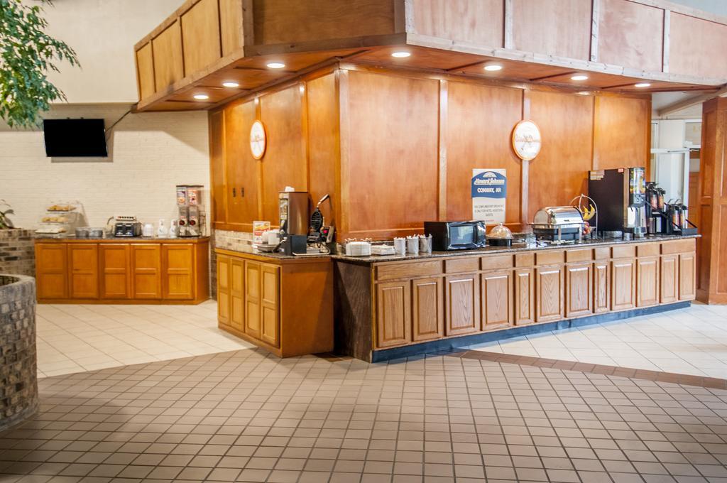 Howard Johnson By Wyndham Conway Esterno foto