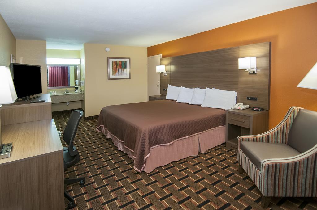Howard Johnson By Wyndham Conway Esterno foto